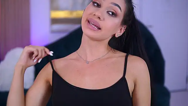 NinaSolenne's cam snapshot