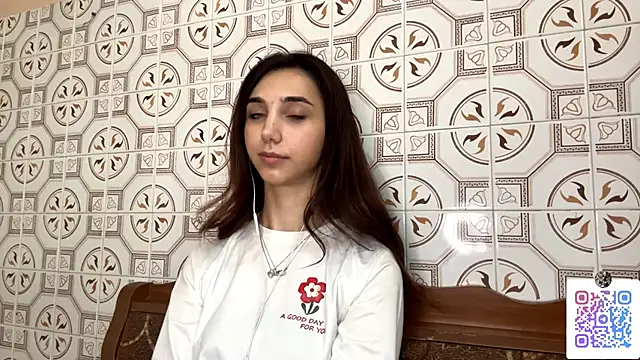 LinaMour's cam snapshot