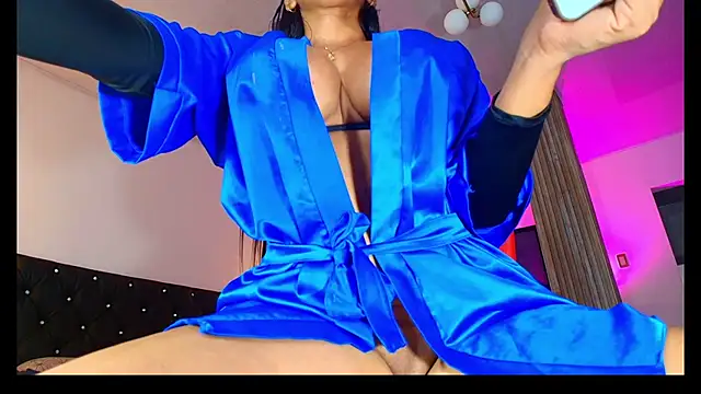 SQUIRT4UMEGAN's cam snapshot