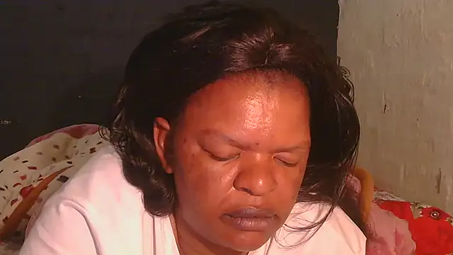 ebony_rose11's cam snapshot