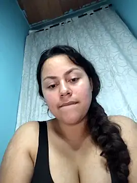 camila-titis's cam snapshot