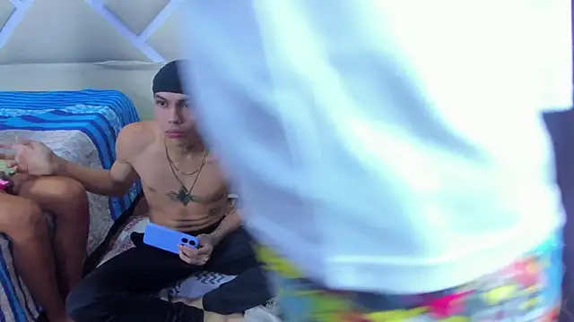 Threelicious_'s cam snapshot