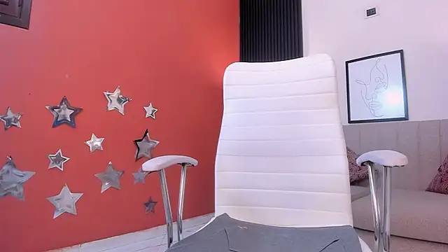 emily_yeon's cam snapshot