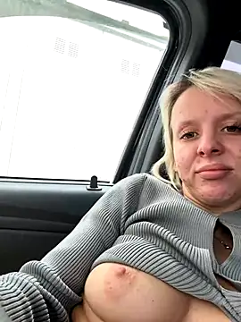 LikaCat's cam snapshot