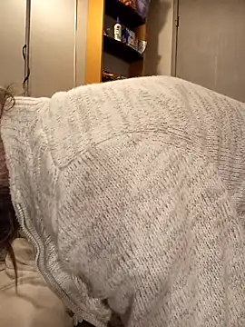 teekoine1's cam snapshot