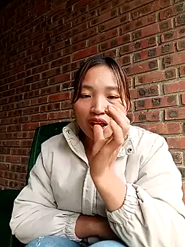 sowbibi's cam snapshot