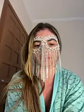 Bubuzinha10 live sex cam