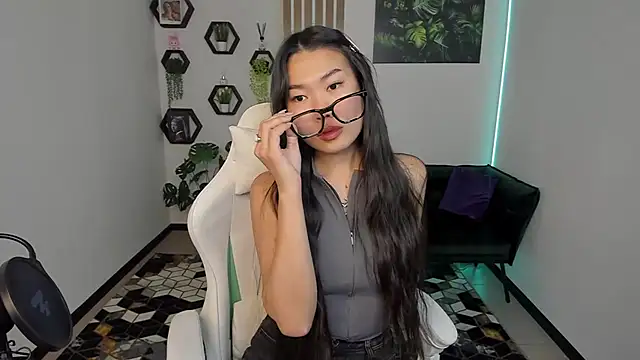 LunaPurrr's cam snapshot