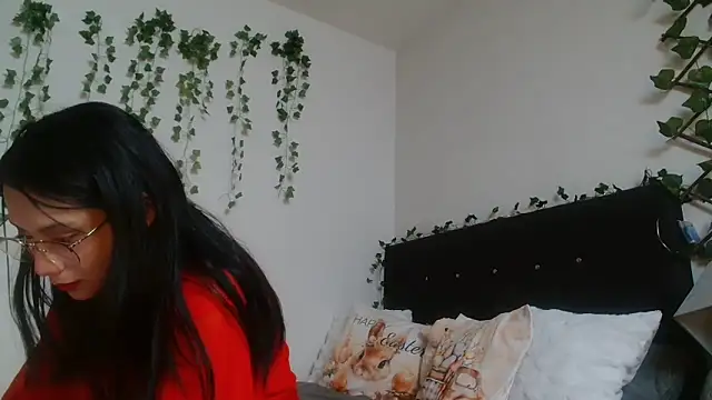 Dama_Scarlata18's web cam