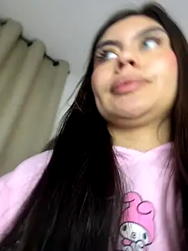 Im_Naatasha's cam snapshot