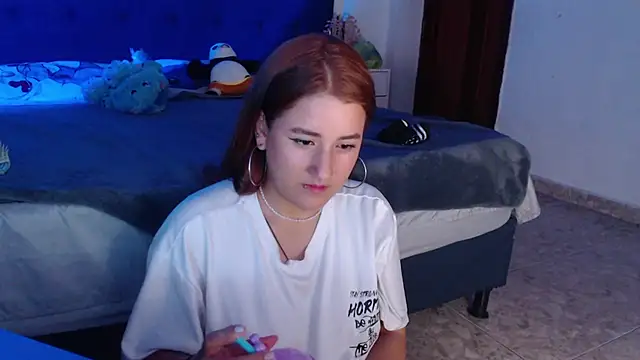 luna_palmerau's cam snapshot