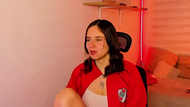 Emily_Lindey's cam snapshot