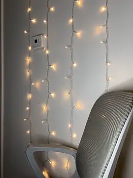 Selena_fandom_'s cam snapshot