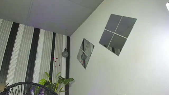 Lidianis_333's cam snapshot