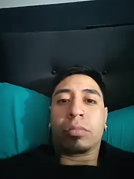 abnerdam01's cam snapshot