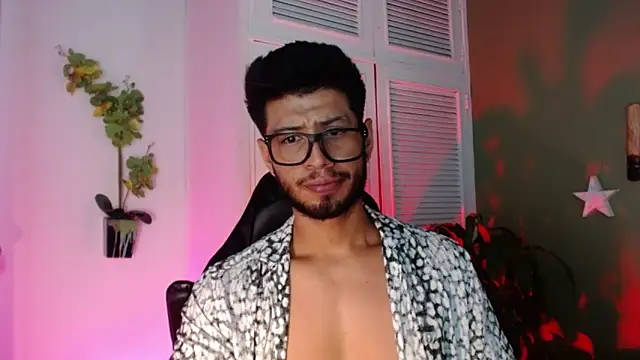 Colby_brown03's cam snapshot