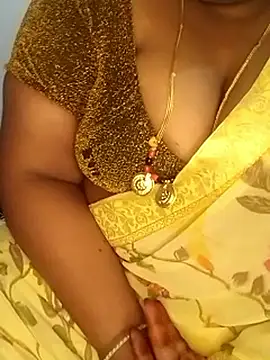 Divyahoty's cam snapshot