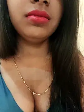 Maahhii_2's cam snapshot