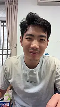 RCTaiwaneseHottie601's cam snapshot