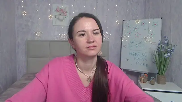 KaraCriegs's cam snapshot