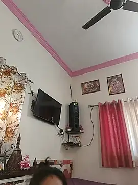 ISHANI-SINGH's cam snapshot