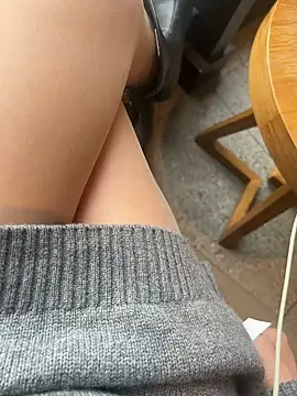 yimisun01's cam snapshot