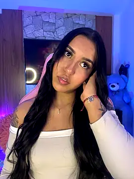 Tamara_Roberts1's cam snapshot