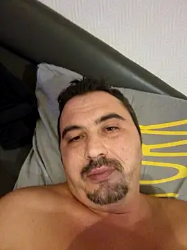 LoLa-69-X live sex cam