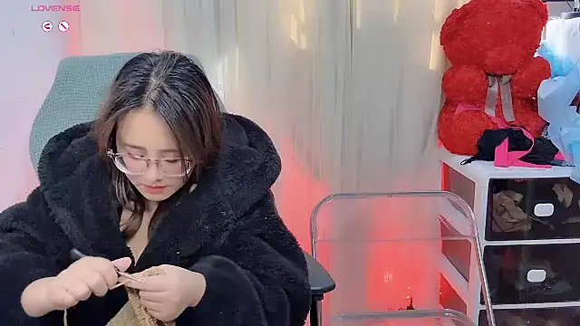 NEWONETO live sex cam