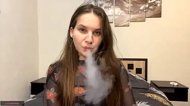 Luna_Blossom's cam snapshot