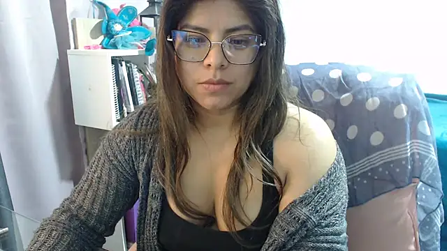 KatteAngelLat live sex cam