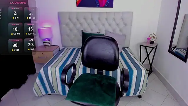 natasha_segura's cam snapshot