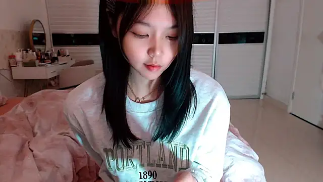 Miu1_girl live sex cam