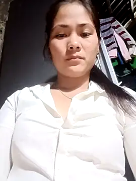 Lyssa-a's cam snapshot