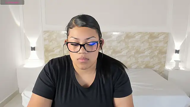 ScarlettLee8's cam snapshot