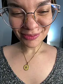 Zyrella's cam snapshot