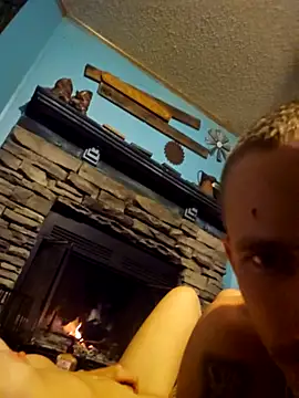 BreakBread974's cam snapshot