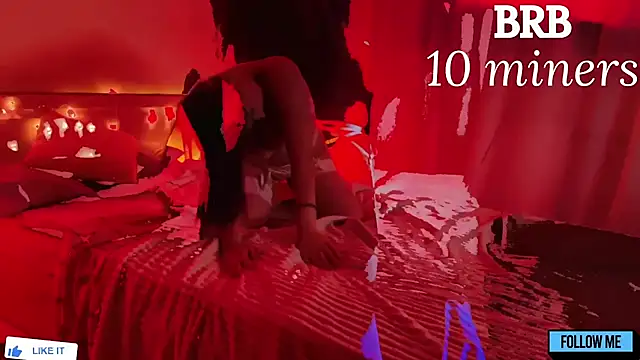 Emily_Gin's cam snapshot