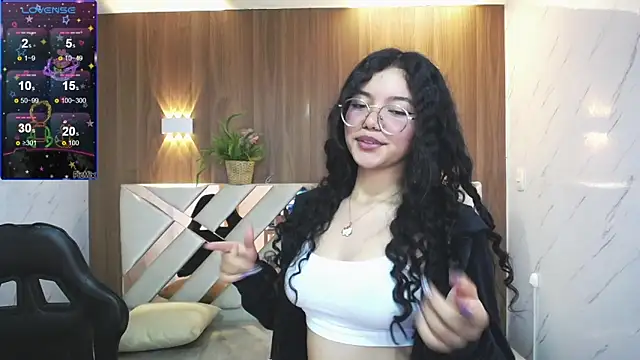 victoria_castillo_b live sex cam