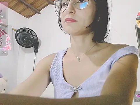 tifany19_'s cam snapshot