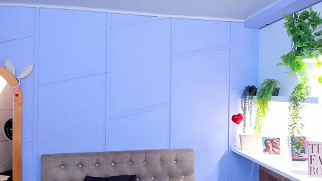 nathalie_rossel's cam snapshot