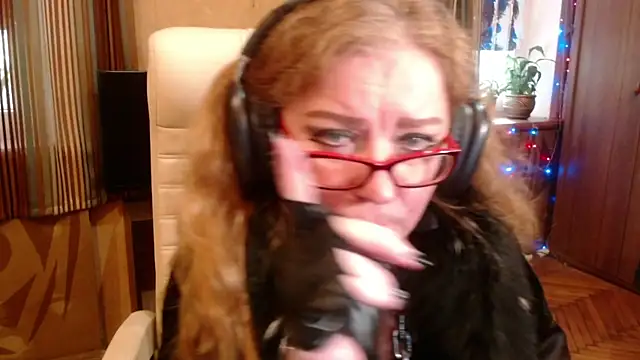 Miss_Tress's cam snapshot