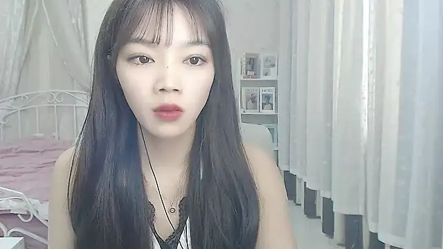 Romy-sweet's cam snapshot