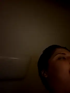 1n0nlythroat's cam snapshot