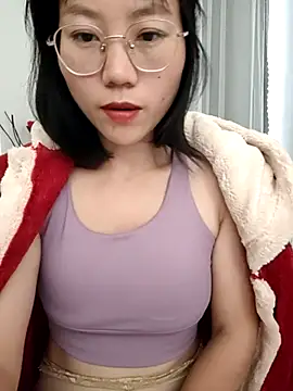 nini10052025's cam snapshot