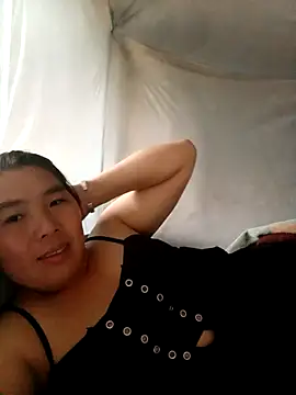 quynhkoolbae's cam snapshot