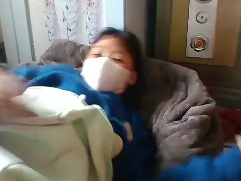 Mainay0033's cam snapshot