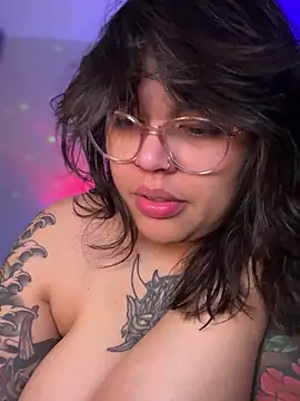 miacanela_xo's cam snapshot