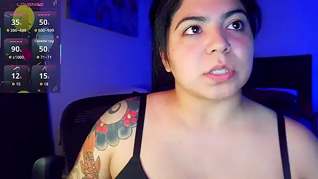 kimmiakiss22's cam snapshot