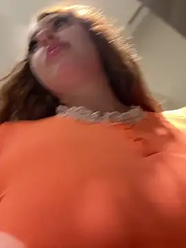 AndreaMood live sex cam